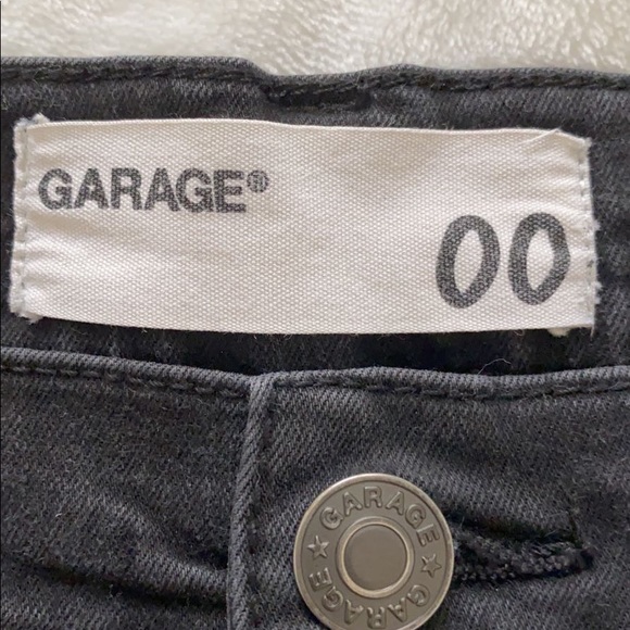 Garage Black Jean Shorts - Picture 4 of 4